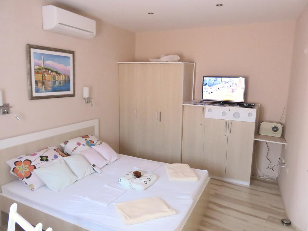 Apartments Cico Sibenik Bilik gambar