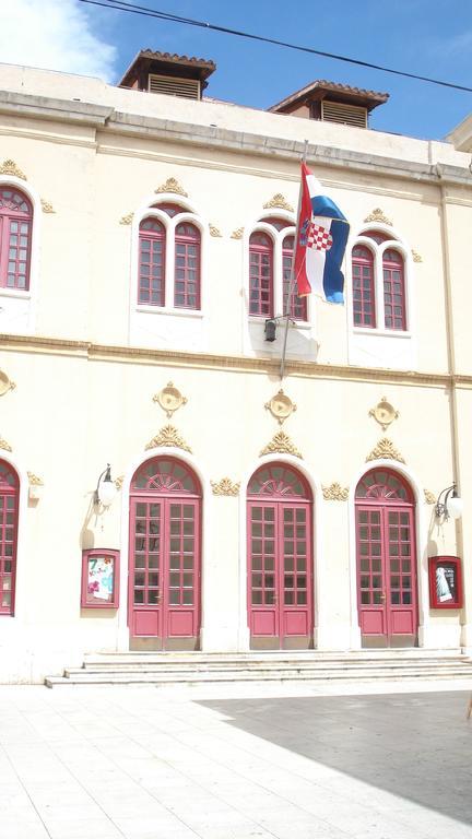 Apartments Cico Sibenik Bilik gambar